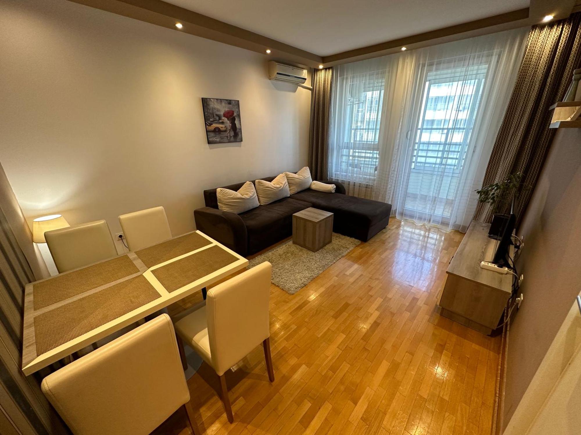 Nevena Belville Apartments Belgrade Bilik gambar